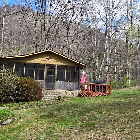 Bryson City Creekside Home With Hot Tub- 3 Bedroom-2 Bath Home Exterior foto